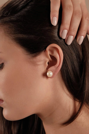 Brinco Pérola Modelo Shell 10 mm Ródio Branco