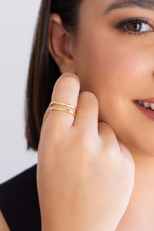 Anel Ajustável Dois Filetes Liso Tamanho P Banhado a Ouro 18K