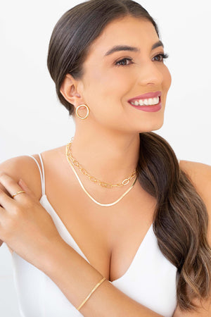 Brinco Circulo Vazado Tubo Banhado a Ouro 18K