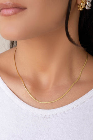 Choker Malha Fita 2 mm Banhado a Ouro 18K