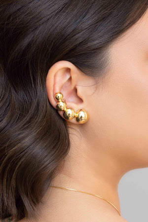 Ear Cuff Bolas Lisas Banhado a Ouro 18K