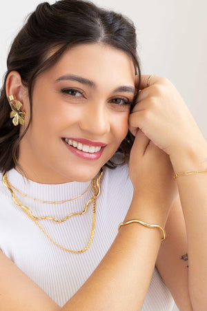 Gargantilha Elos Detalhados Banhado a Ouro 18K