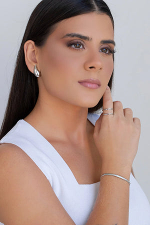 Anel Ajustável Dois Filetes Lisos Tamanho G Ródio Branco