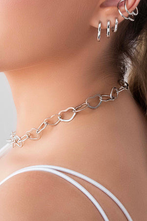 Choker Corações Vazados Ródio Branco