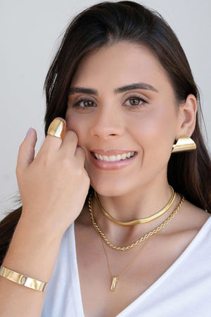 Anel Liso Abaulado Tamanho 13 Banhado a Ouro 18K