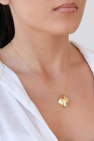 Gargantilha Veneziana Quadrado Abaulado Liso Banhado a Ouro 18K