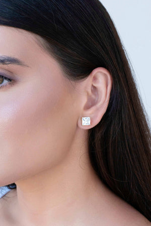 Brinco Ponto de Luz Quadrado Cristal Banhado a Ouro 18K