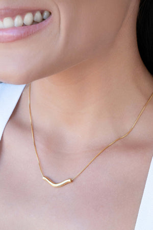 Gargantilha Veneziana Pingente Ondulado Banhado a Ouro 18K - 40 cm