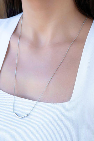 Gargantilha Longa Veneziana Pingente Ondulado Ródio Branco