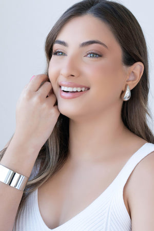 Brinco Gota Lisa 3.2 cm Ródio Branco