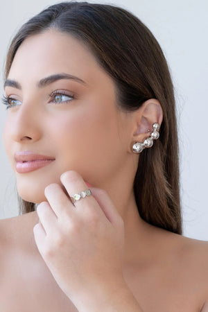 Ear Cuff Bolas Lisas Ródio Branco