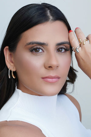 Brinco Passante Gota Lisa Ródio Branco