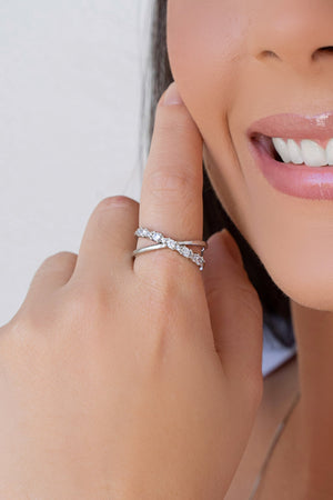 Anel em X Cravejado Zircônia Tamanho 21 Ródio Branco