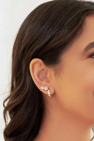 Brinco Ponto de Luz Cravação Inglesa 5 mm Banhado a Ouro 18K