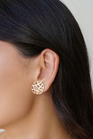 Brinco Redondo Entrelaçado Vazado Banhado a Ouro 18K