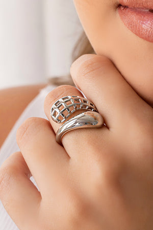 Anel Ajustável Tela Liso Tamanho P Ródio Branco