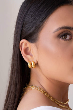 Brinco Argola Click Abaulada Lisa 1.7 cm Banhado a Ouro 18K