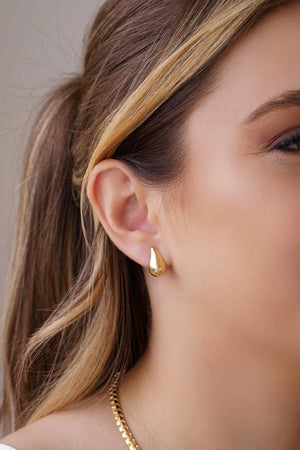 Brinco Gota Lisa 1.5 cm Banhado a Ouro 18K