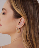 Brinco Argola Quadrada Torcida 2.5 cm Banhado a Ouro 18K