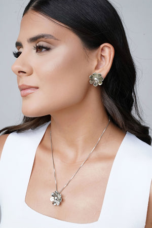 Gargantilha Veneziana Flor Lisa 2.3 cm Ródio Branco - 45 cm