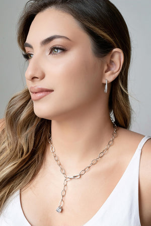 Brinco Argola Entrelaçada Cravejada Cristal 2.2 cm Ródio Branco