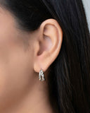 Brinco Argola Click Dupla Torcida Lisa 1.5 cm Ródio Branco