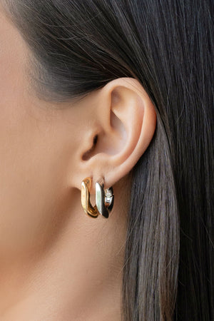 Brinco Argola Click Quadrada Orgânica Lisa 1.9 cm Ródio Branco