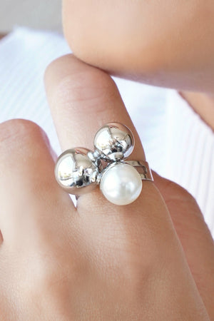 Anel Ajustável Bolas Pérola Tamanho G Ródio Branco