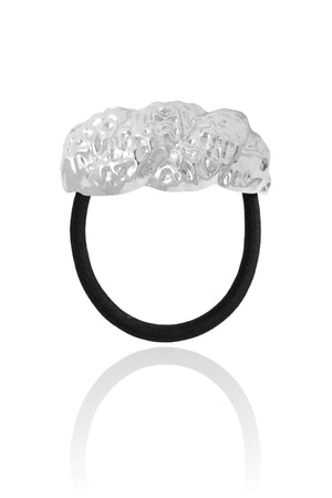 Pony Cuff Orgânico Torcido Banho Branco