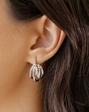 Brinco Argola Fecho Italiano Três Filetes Tubo 2.3 cm Ródio Branco