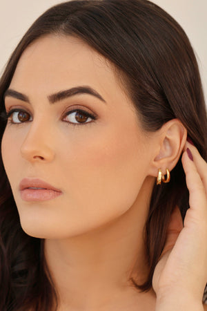 Brinco Argola Click Oval Lisa 1.5 cm Banhado a Ouro 18K