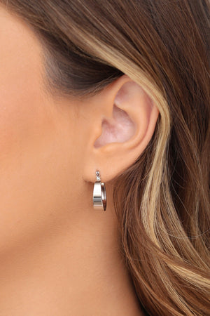 Brinco Argola Fecho Italiano Oval Lisa 2.1 cm Ródio Branco