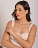 Gargantilha Elos Trevos Cravejados Cristal Ródio Branco - 45 cm