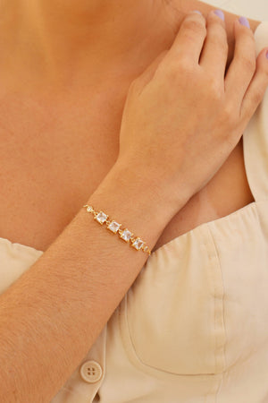 Pulseira Fecho Gravata Quadrados Cristal Banhado a Ouro 18K