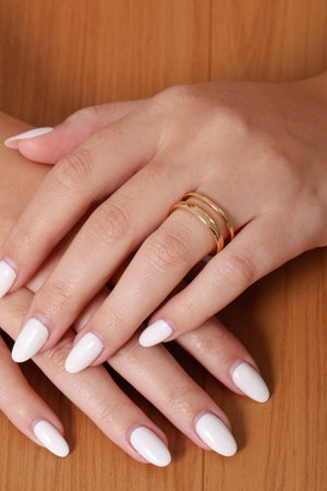 Anel Ajustável Filetes Lisos Tamanho P Banhado a Ouro 18K