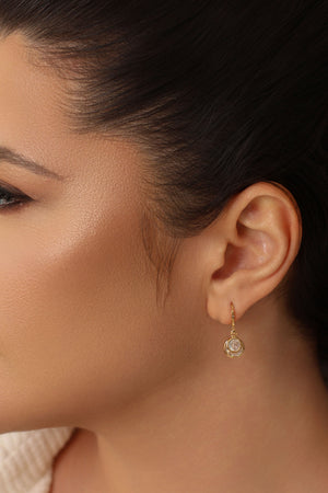 Brinco Argola Click Pontos de Luz Cristal 2.5 cm Banhado a Ouro 18K