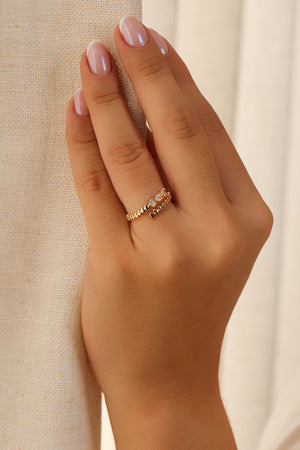 Anel Ajustável Corações Cristal Tamanho M Banhado a Ouro 18K