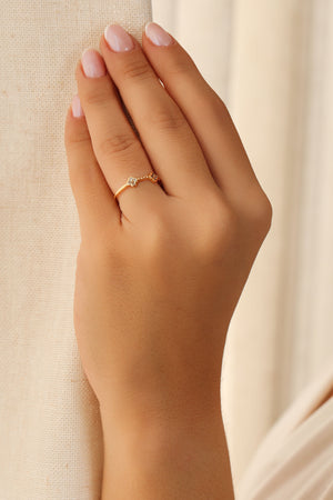 Anel Trevo Cristal Tamanho 24 Banhado a Ouro 18K