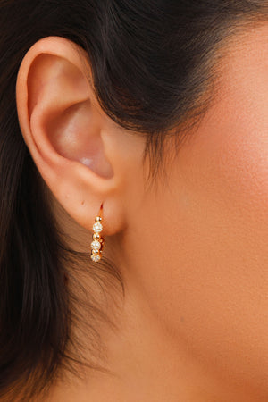 Brinco Argola Click Bolinhas Lisas e Cravejadas Cristal 1.8 cm Banhado a Ouro 18K