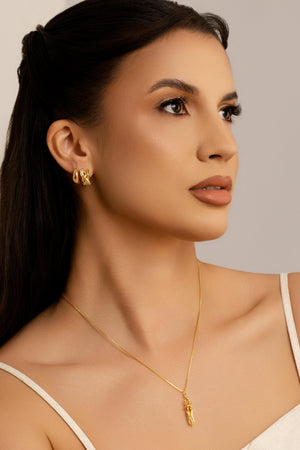 Dupla de Argolas Lisa e Entrelaçada Cravejado Cristal Banhado a Ouro 18K