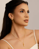 Dupla de Argolas Lisa e Entrelaçada Cravejado Cristal Banhado a Ouro 18K