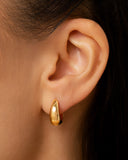 Dupla de Argolas Lisa e Entrelaçada Cravejado Cristal Banhado a Ouro 18K