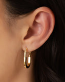 Brinco Argola Click Oval Cravejado Cristal 2.5 cm Banhado a Ouro 18K