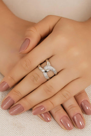 Anel Entrelaçado Cravejado Cristal Tamanho 16 Ródio Branco