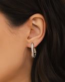 Brinco Argola Torcida Cravejada Cristal 2.3 cm Ródio Branco