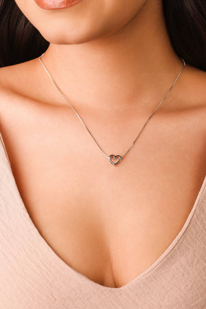 Gargantilha Veneziana Coração Vazado 1.0 cm Ródio Branco - 45 cm