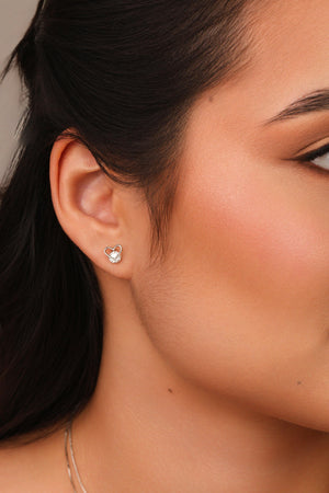 Brinco Coração Vazado Ponto de Luz Cristal Ródio Branco