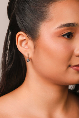 Brinco Palito Tubo Ponto de Luz Cristal Ródio Branco