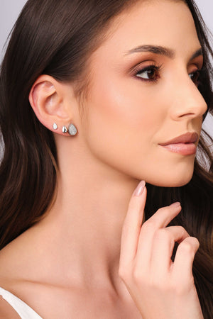 Brinco Gota Cravejada Cristal 6 cm Ródio Branco