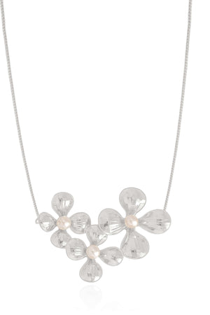 Gargantilha Veneziana Flor Pérola Ródio Branco - 45 cm